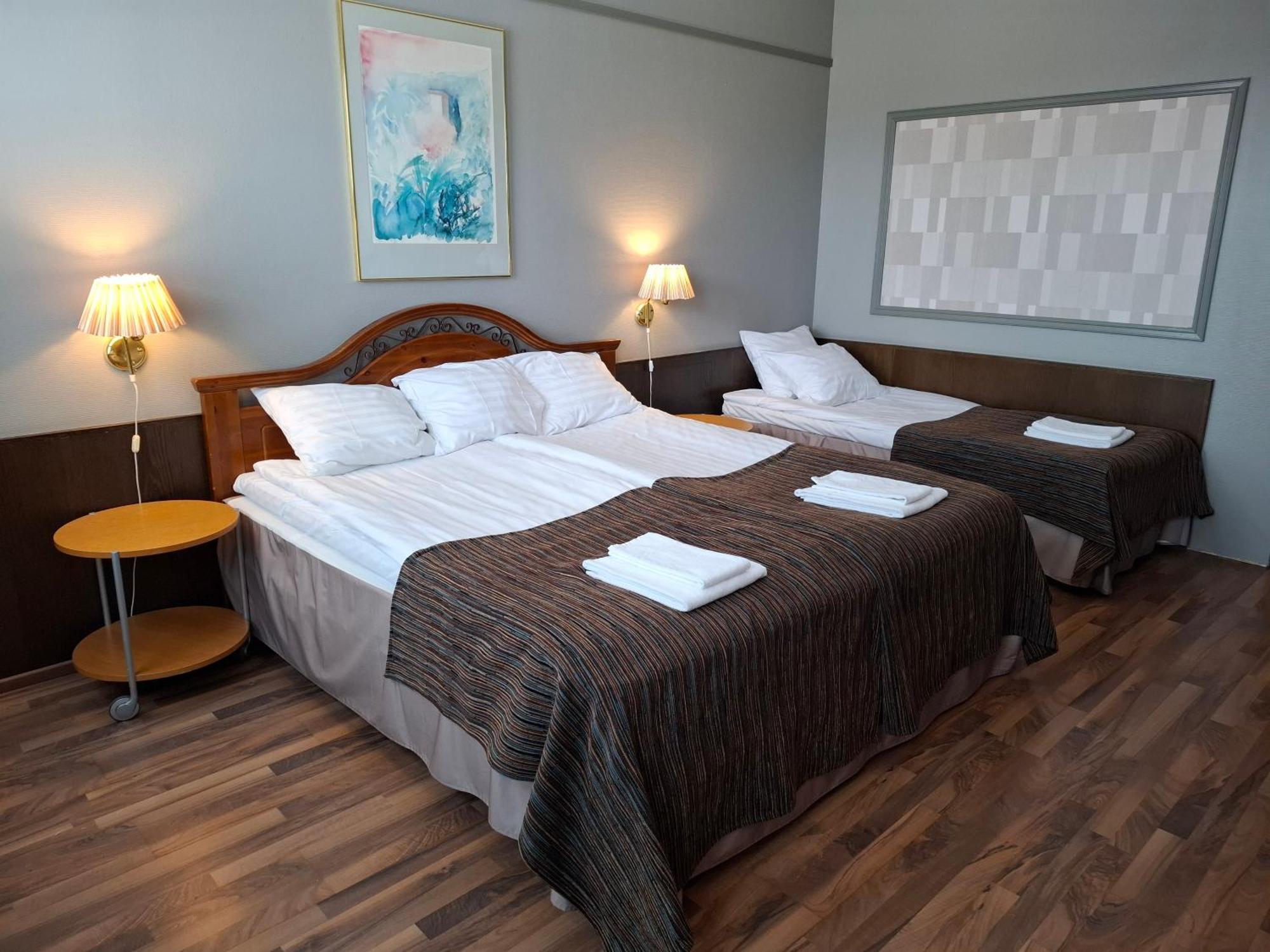 Hotel Lapuahovi Eksteriør bilde